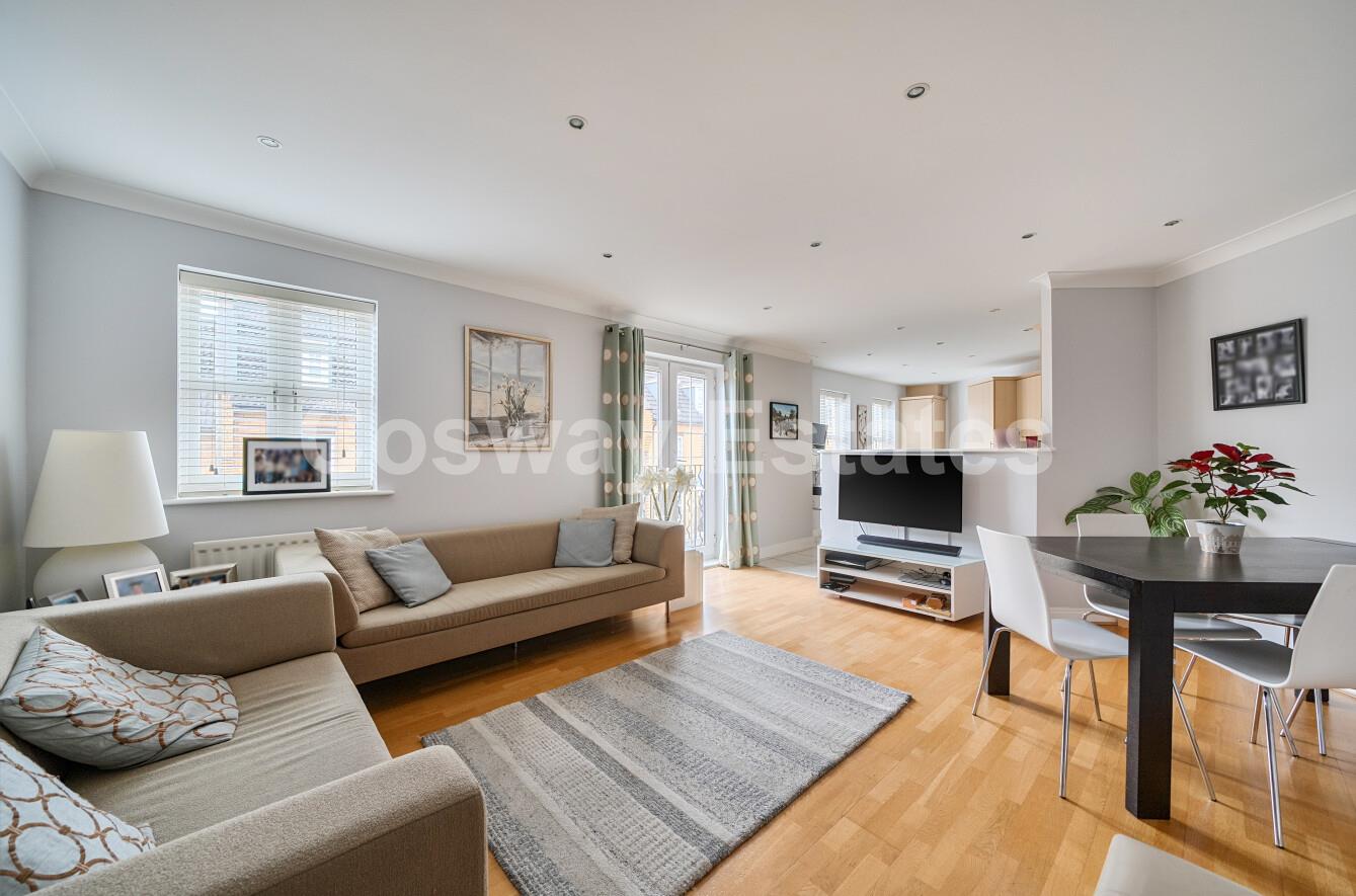 Shillingford Close, Mill Hill, NW7, London